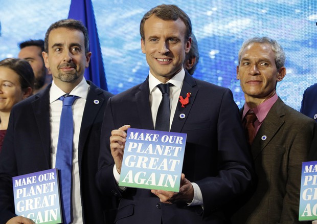 France Climate Summit © AP