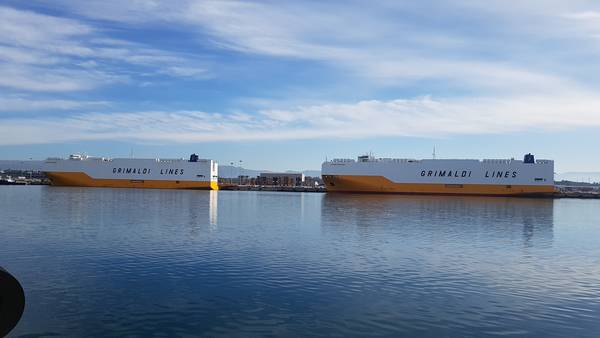 Gruppo ,  due unità della flotta: Grande Baltimora e Grande New York.