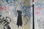 A Roma spunta murales di Salvini con tonaca e crocifisso