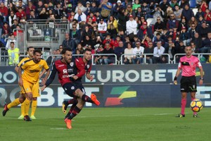 Serie A: Cagliari-Verona 2-1  (ANSA)