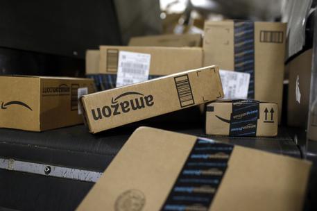 Amazon diventa corriere postale © AP