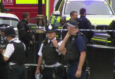 Westminster: arrestato sospettato di terrorismo © AP