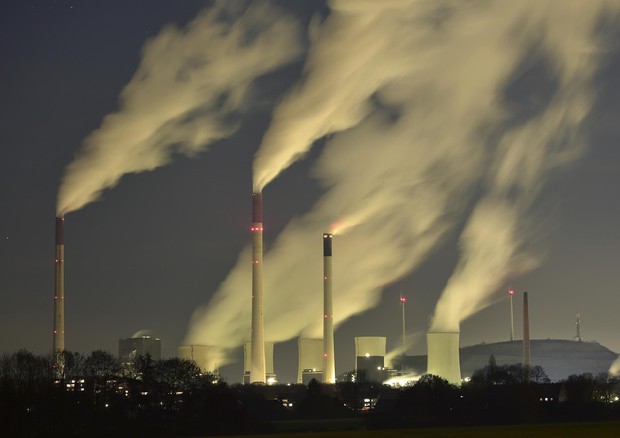 Da Parlamento europeo ok riduzione quote gas serra (foto: AP)