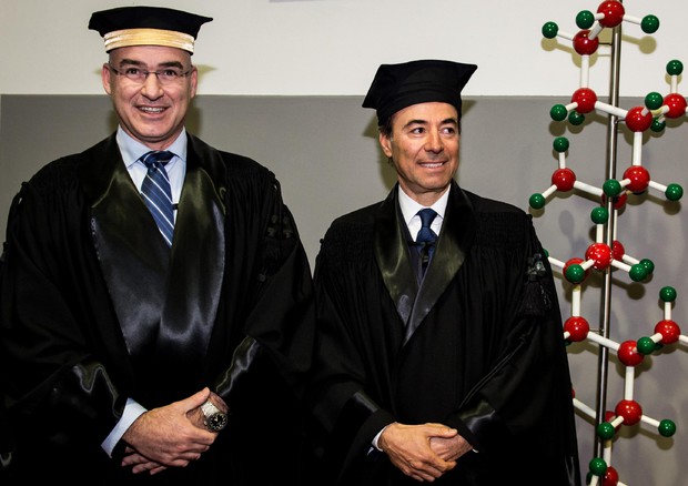 Il Rettore del Politecnico Ferruccio Resta (a sinistra) con Fabrizo Di Amato, Presidente Maire Tecnimon © ANSA 