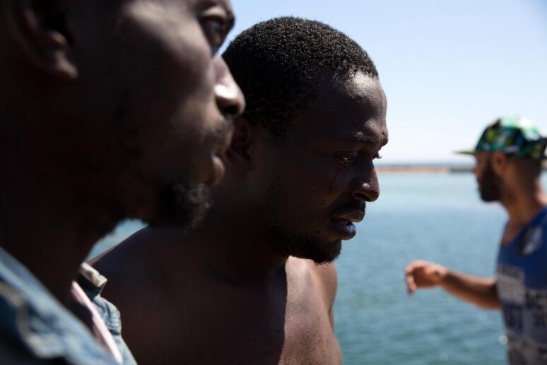 Video Cnn, in Libia  'aste di migranti ' © ANSA/EPA