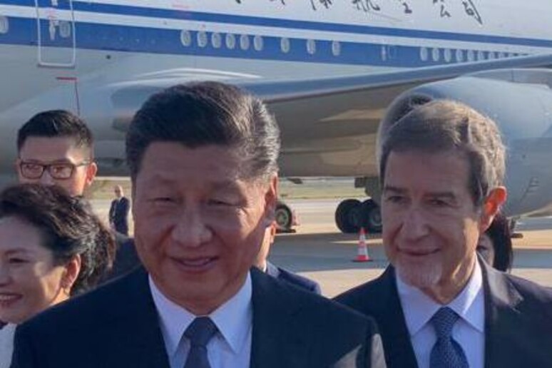 Xi e Musumeci - RIPRODUZIONE RISERVATA
