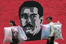 Un murale del presidente venezuelano Nicolas Maduro